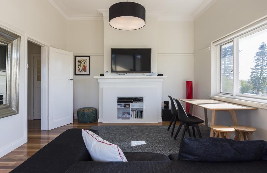 Cottesloe Beach Deluxe Apartment - Lounge Room - holiday accommodation rentals for short term stays in Perth