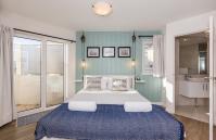 Cottesloe Blue Apartment - Bedroom- holiday accommodation rentals for short term stays in Perth