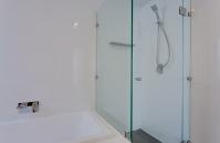 Cottesloe Executive Beach House - Bathroom - holiday accommodation rentals for short term stays in Perth