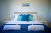 Cottesloe Marine Apartment - Bedroom - holiday accommodation rentals for short term stays in Perth